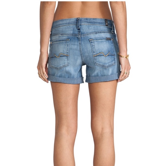 Mid Roll Up Short - Picture 3 of 5